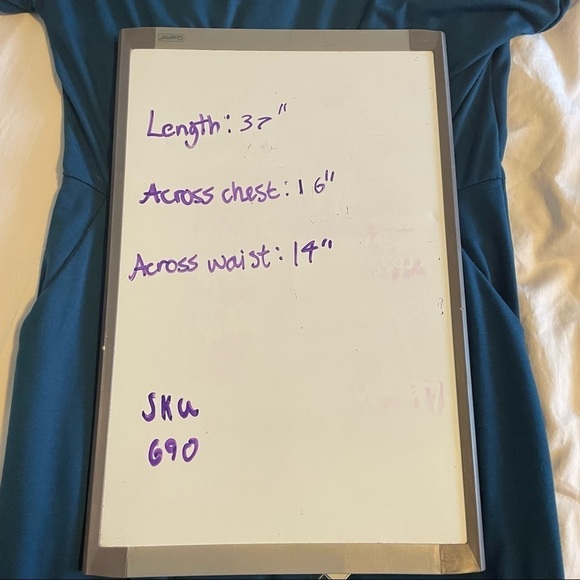 Beautiful medium blue midi dress size medium HAS POCKETS! - Picture 9 of 10